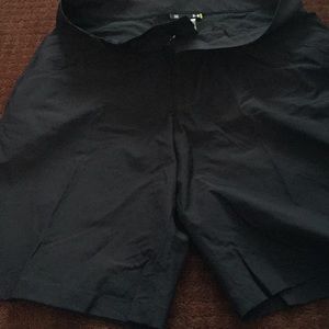 Under Armour black shorts